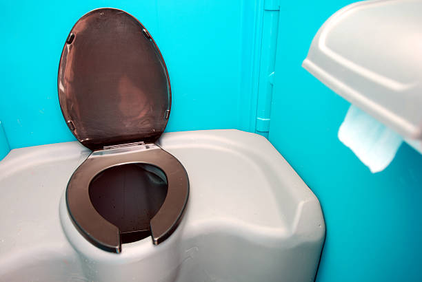 Best Portable restroom trailer rental  in South Fulton, GA